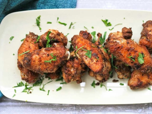 18 PCS of Chilli & Garlic Wings.
